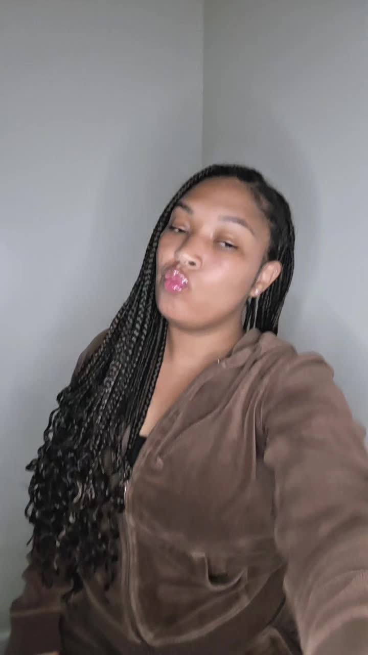 @Auribabyy