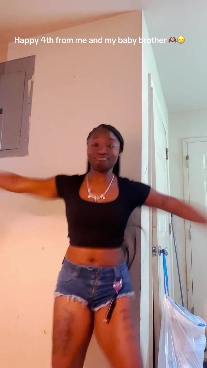 @NayaSecretpage