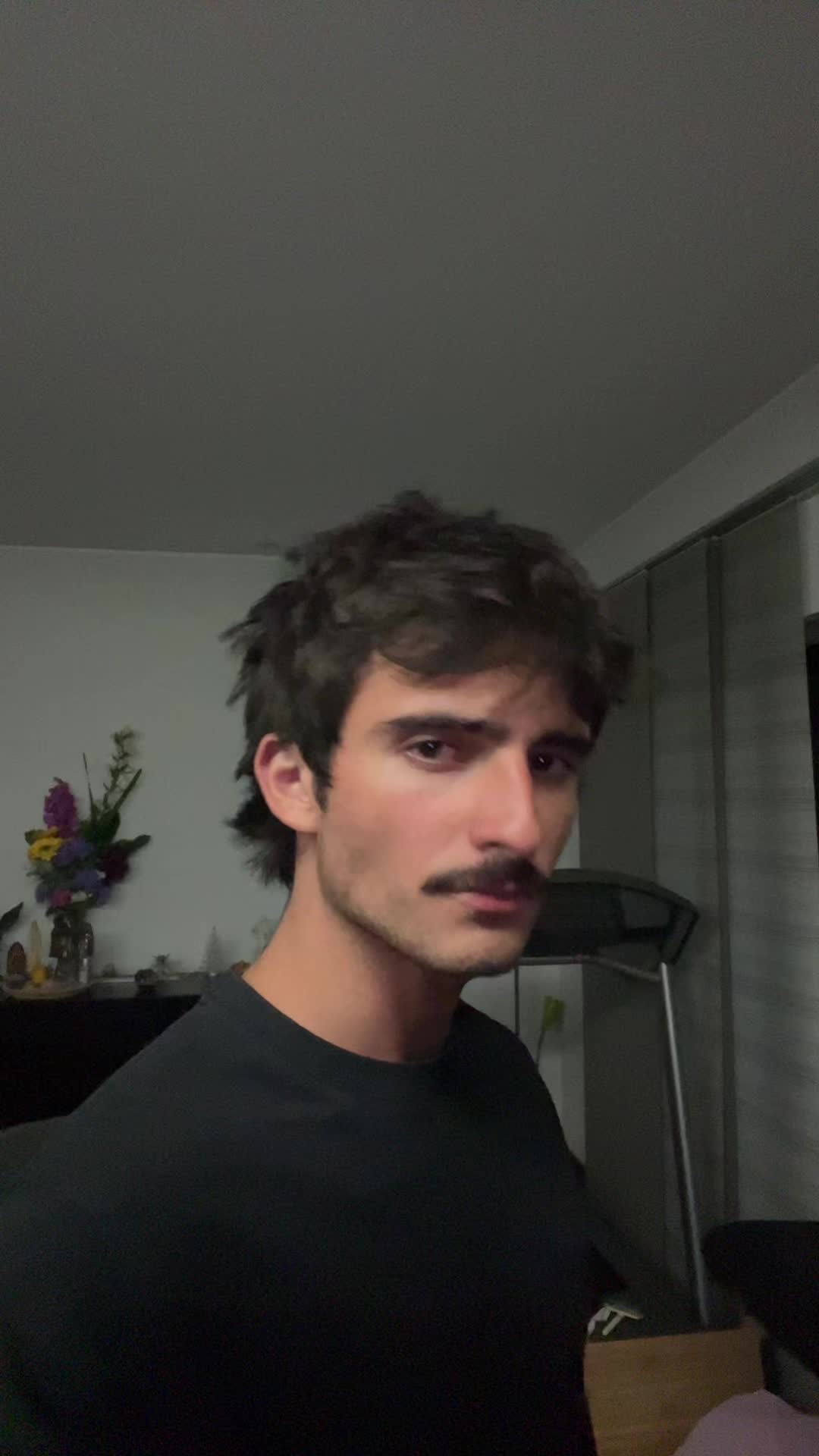 @Tomás