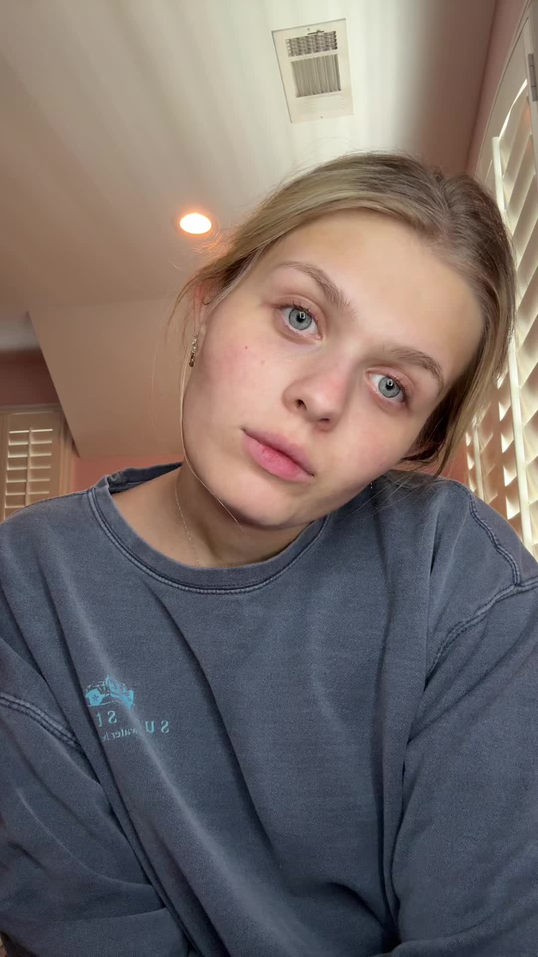 @temarosee_