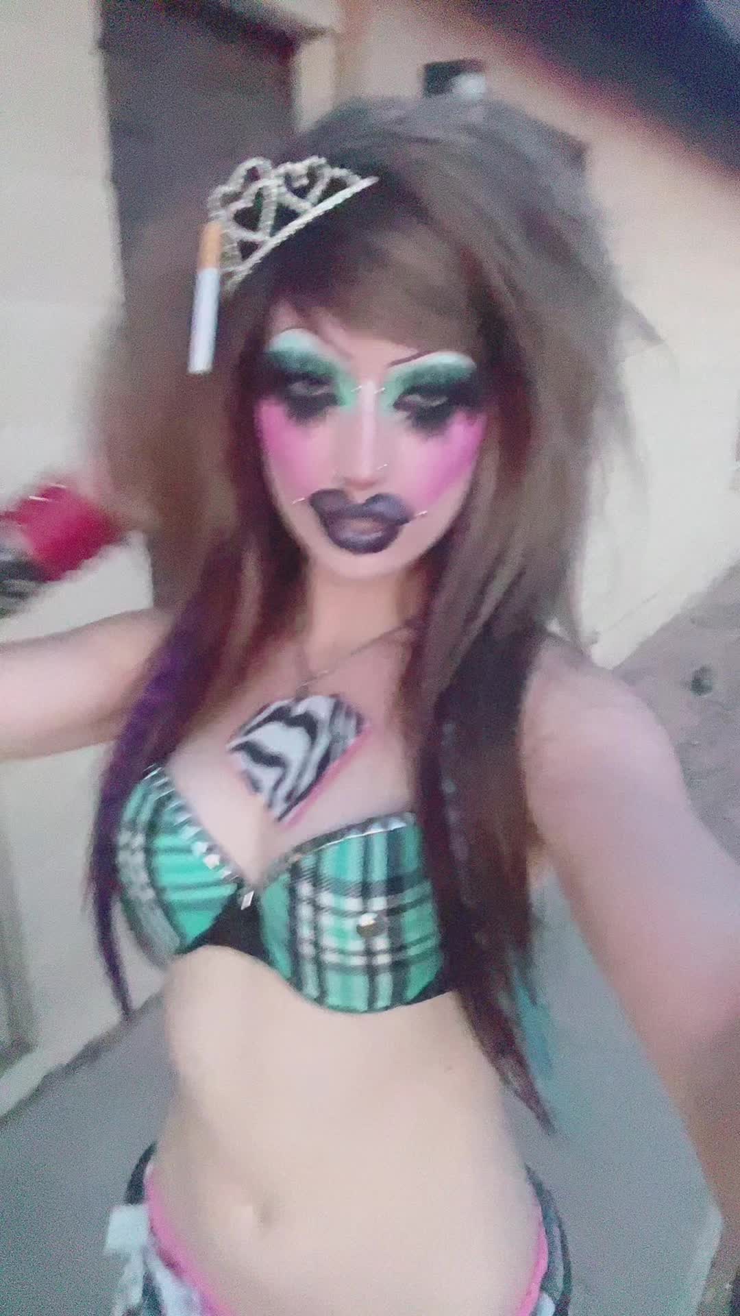@dumpsterlash3000