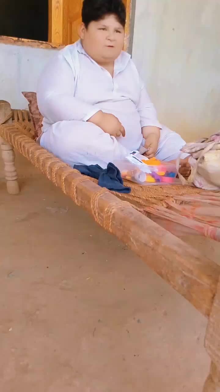 @Chota Khan Baba
