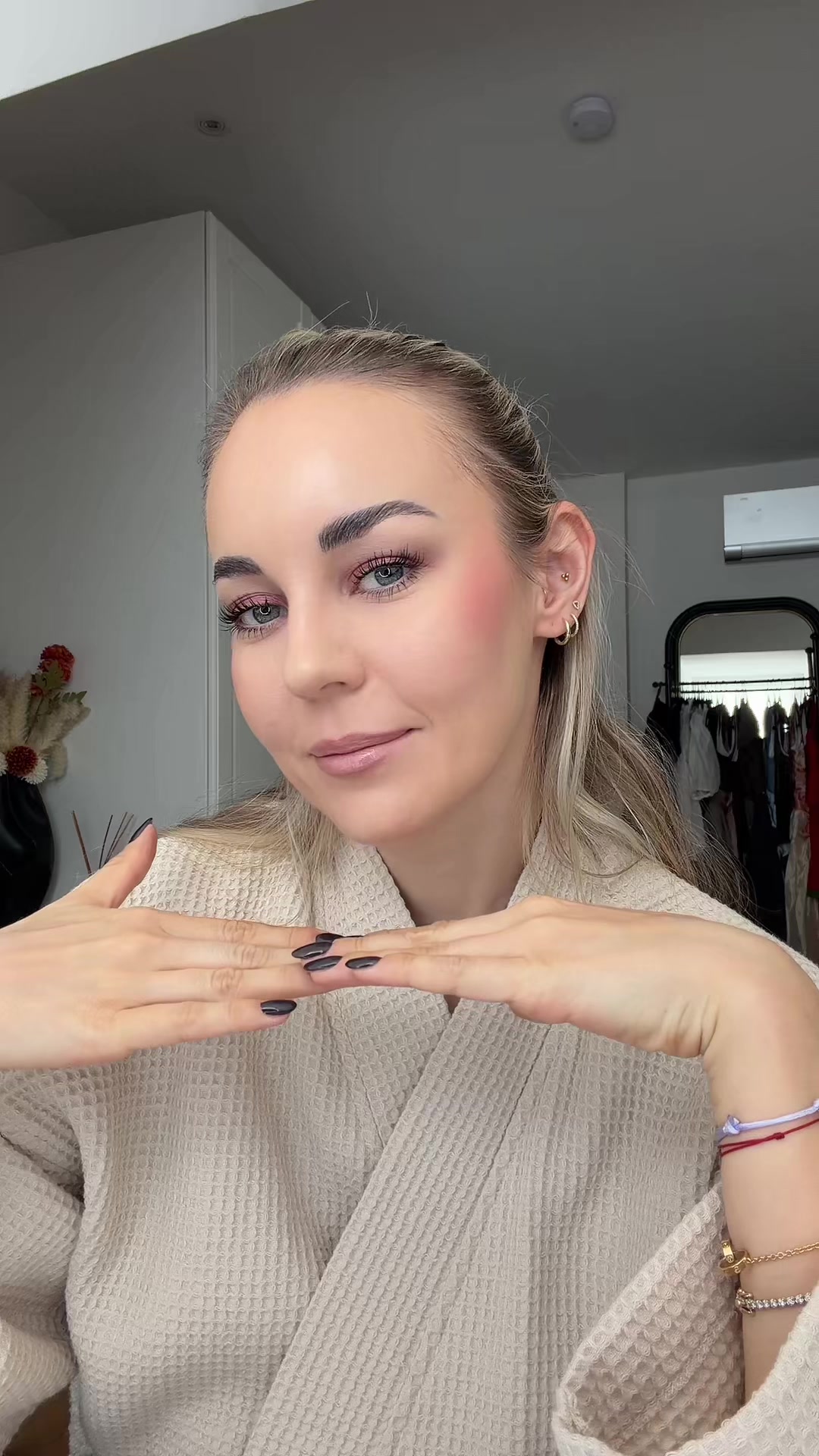 @Lena