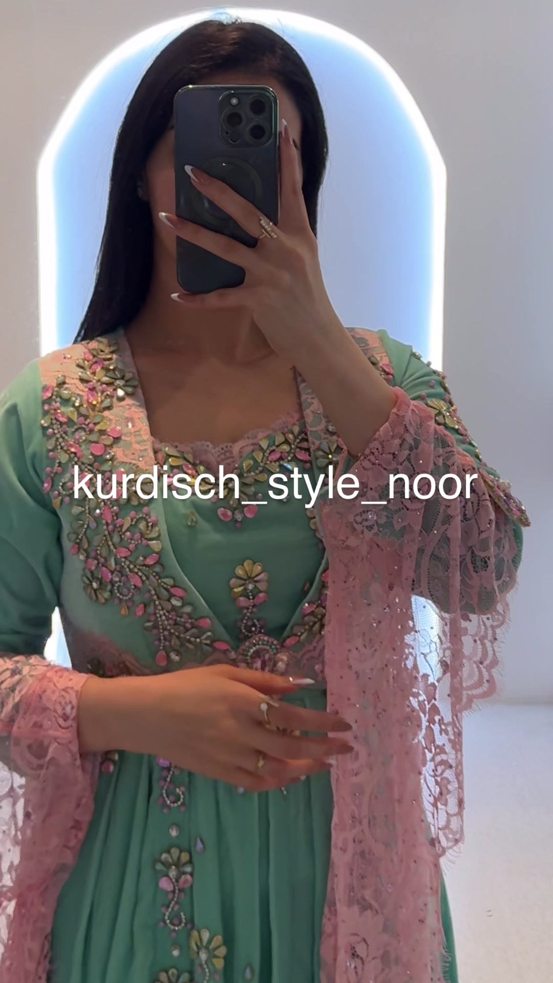 @kurdisch_style_noor
