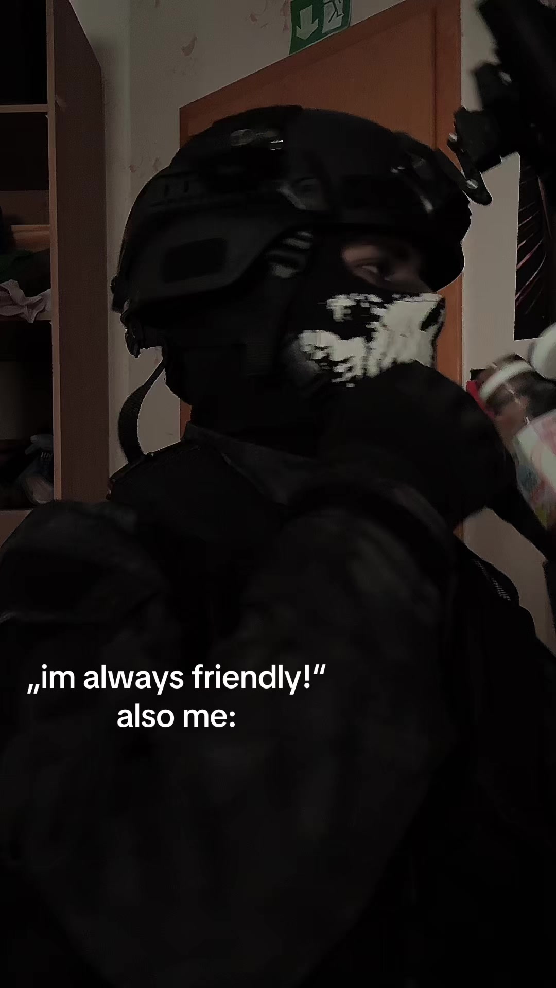 @CS: MłMłϾ