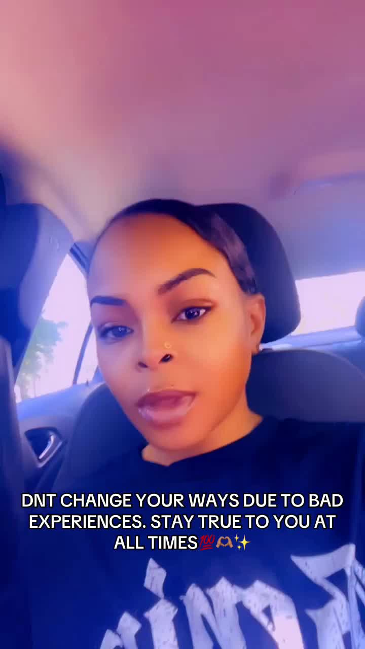 @Nikki J✨