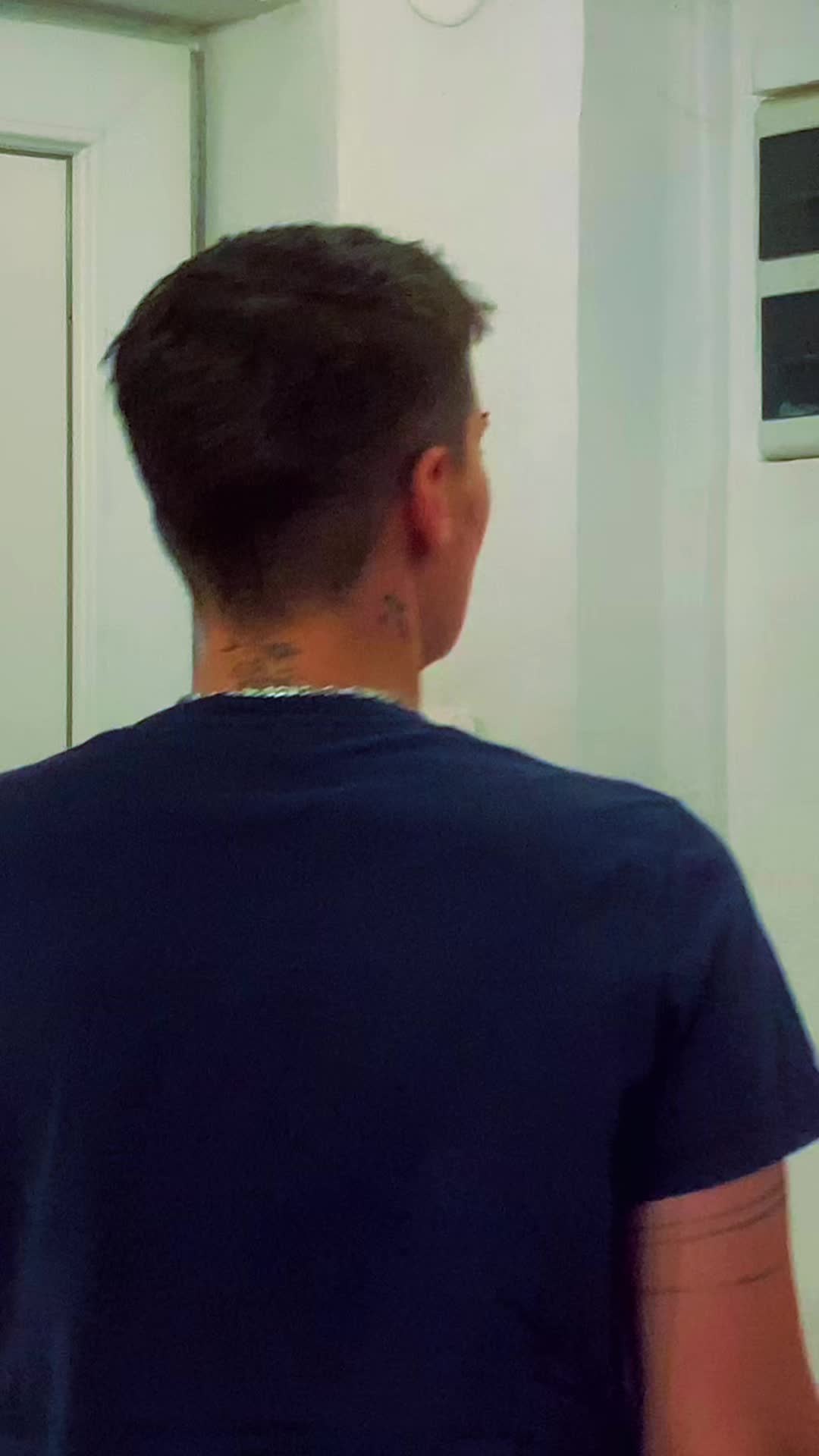 @Čombe 💫