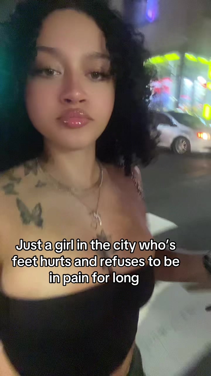 @𝐿𝑎𝑛𝑖𝑖♡︎