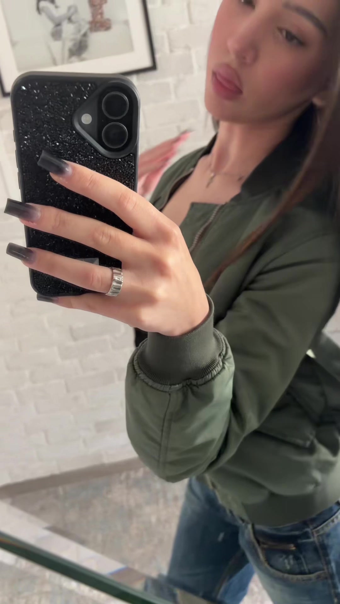 @vainuakkme