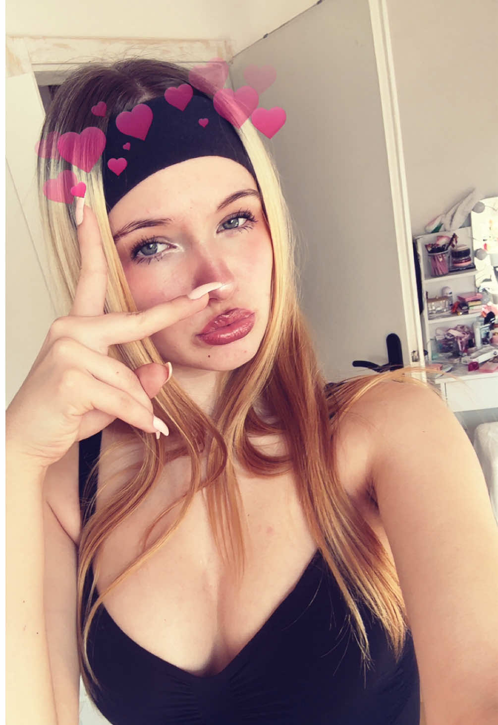 @phresgirlswag