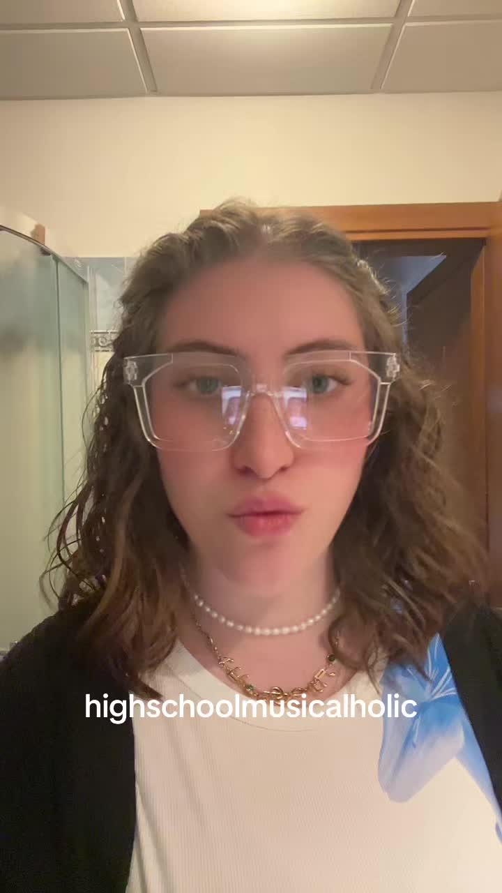 @Alessia🦋