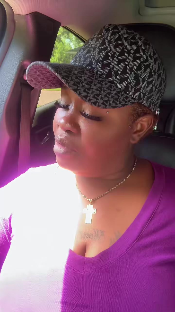 @💰🔥♌️Queenv♌️🔥💰