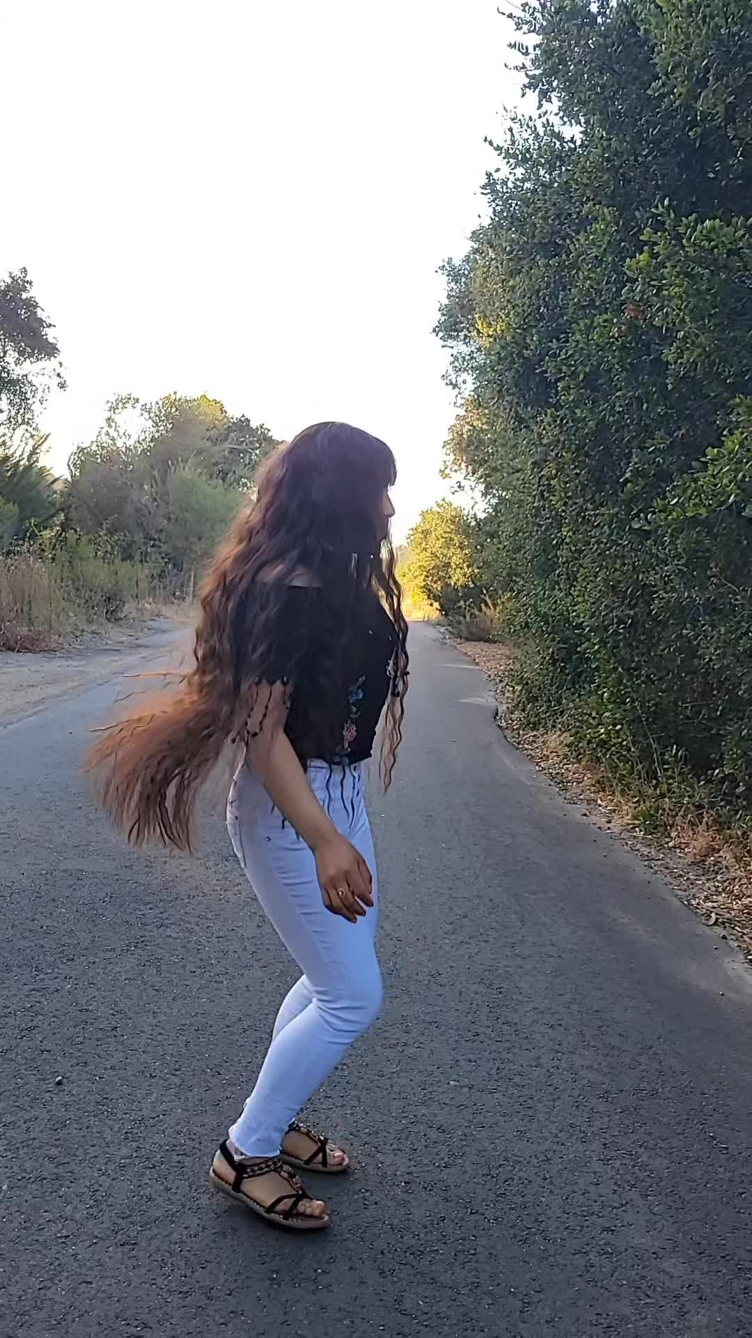 @JennyMorales08