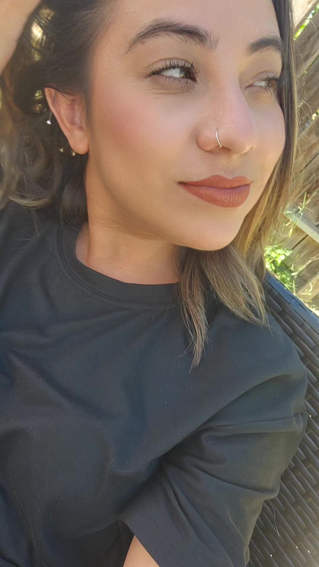 @Celica Gaytan 1 🍮🦁