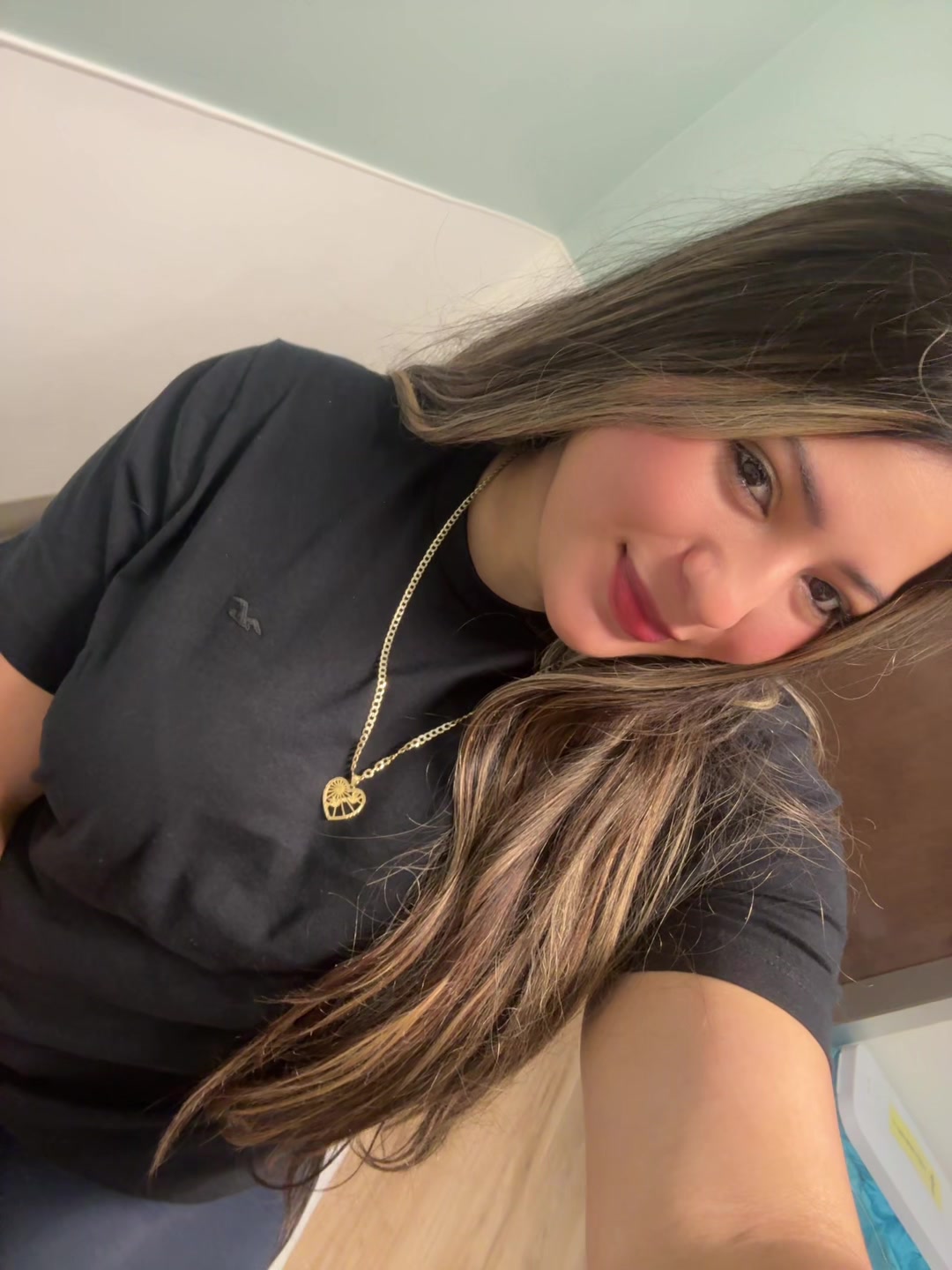 @Mari 🍒✨