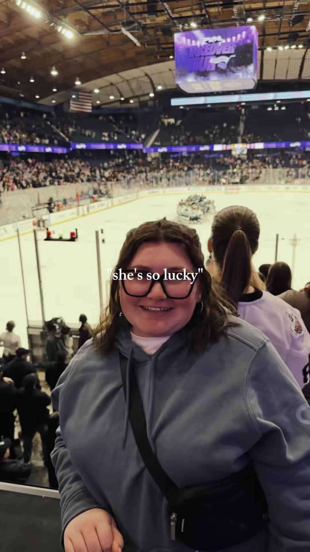 @Katy | Sports Reporter