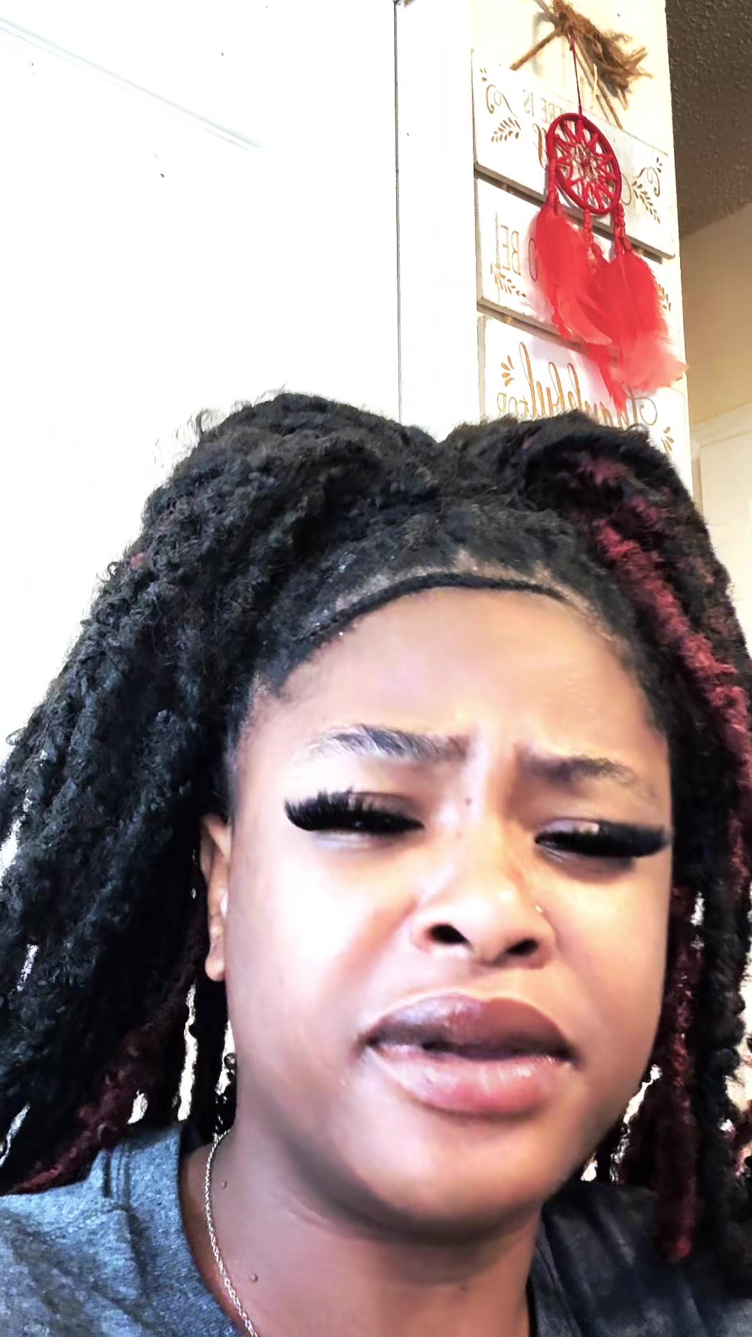 @yeahimtyeshae
