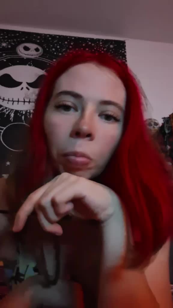 @Miss Angel Skelligton