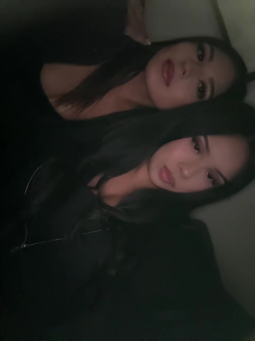 @𝑫𝑬𝑺𝑰