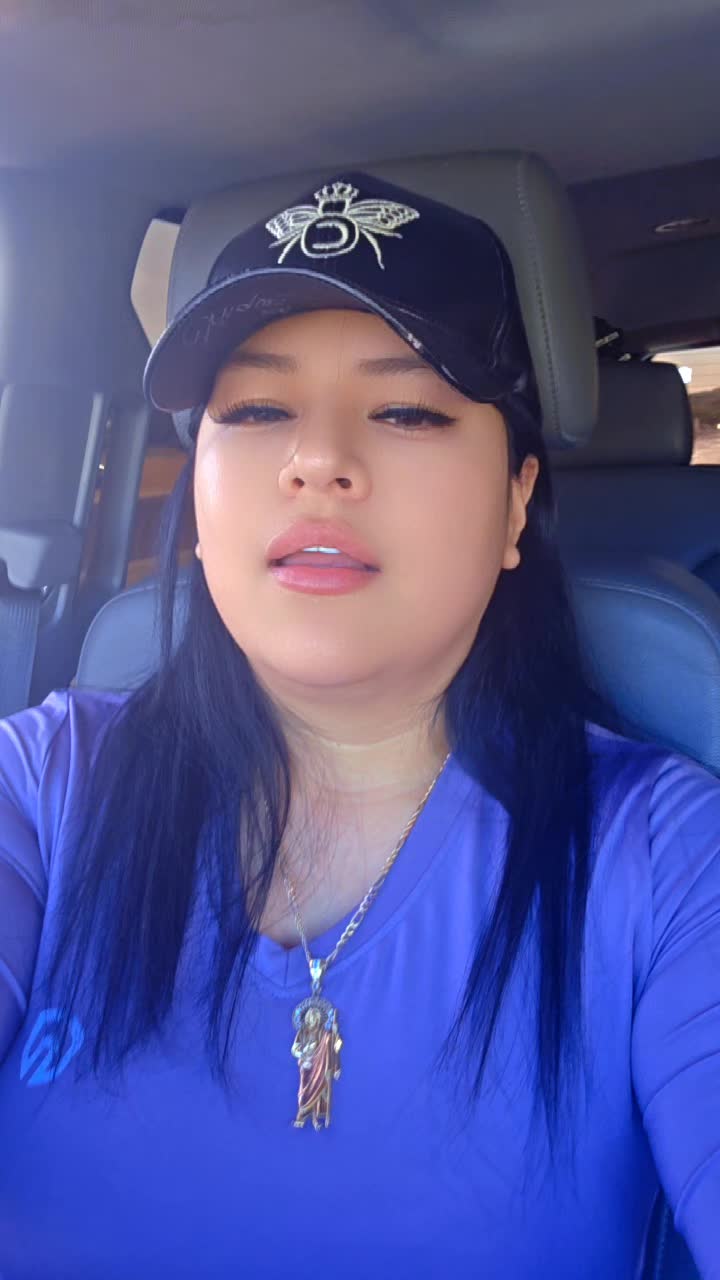 @Jessica_latejana