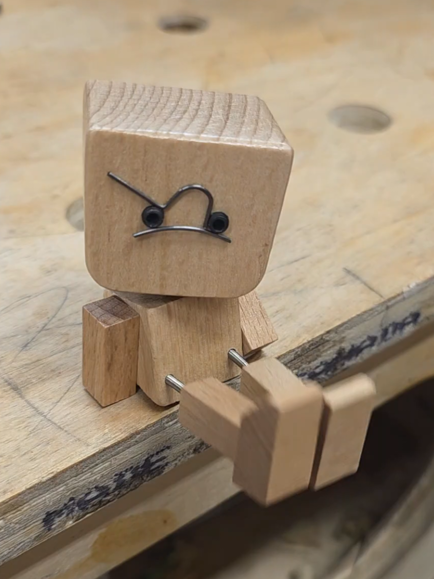 @Kiernan Woodworks