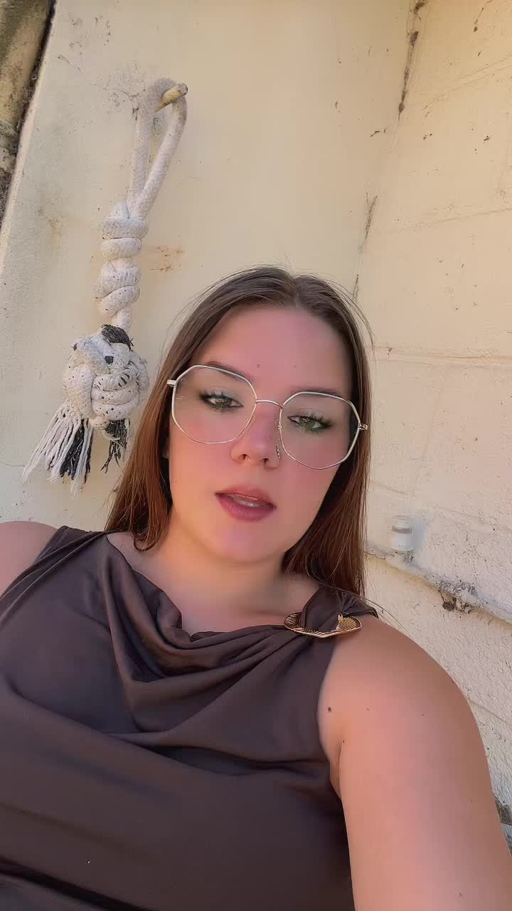 @mom_of_boy27