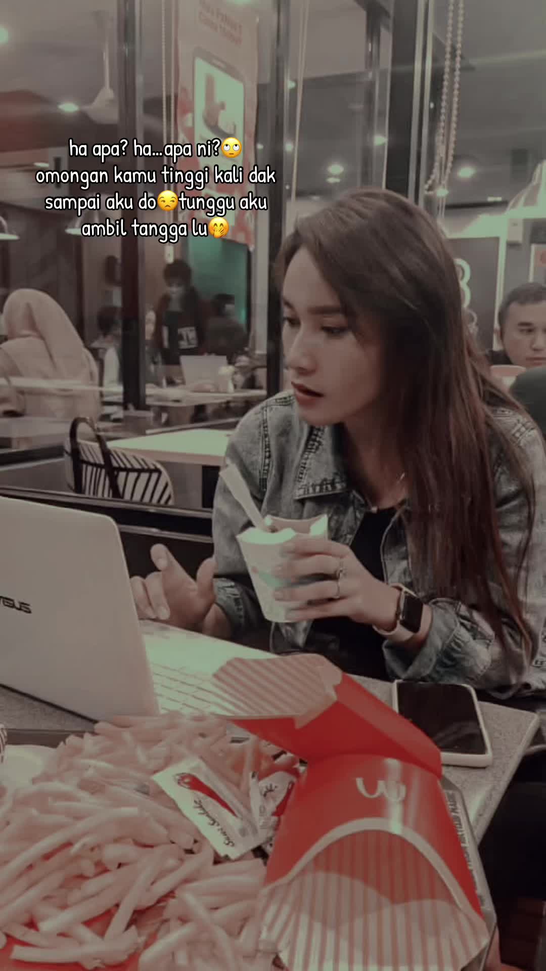 @Nada_angelica