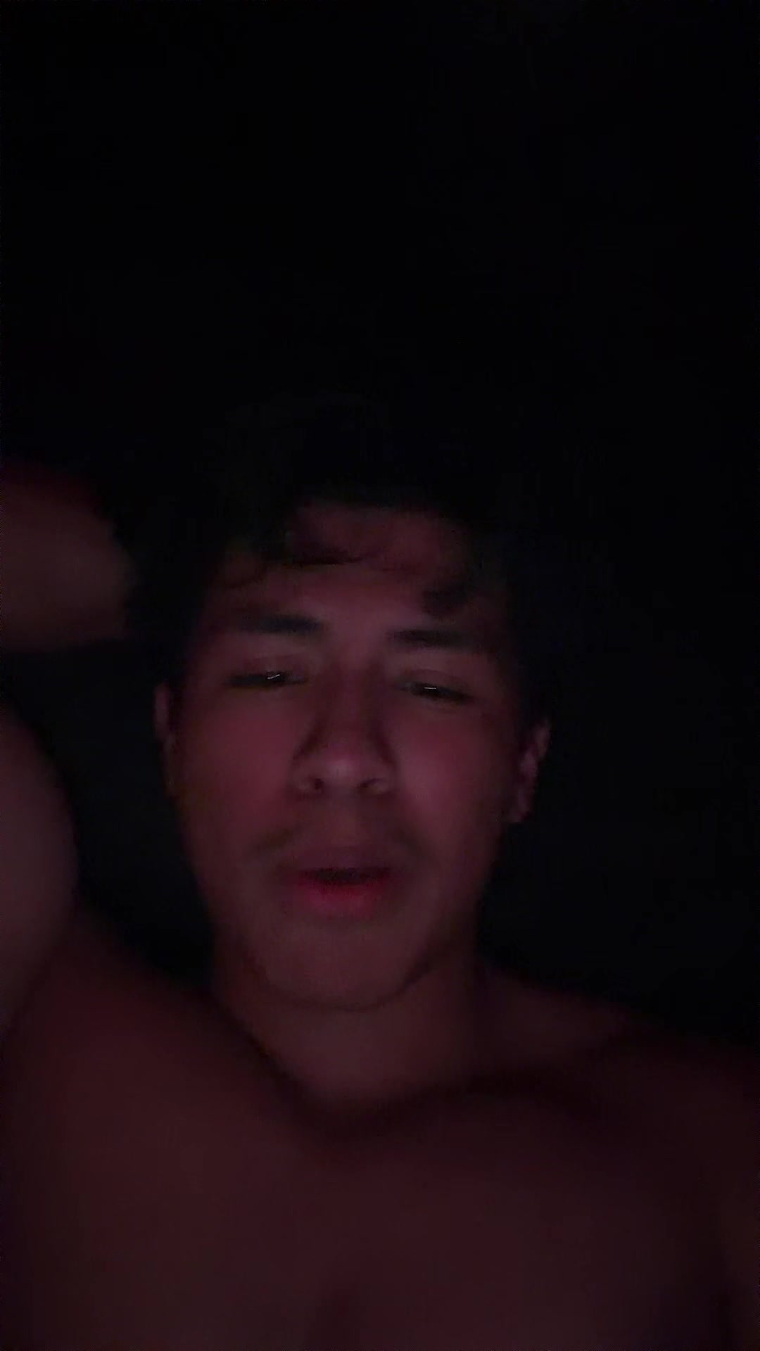 @Uz