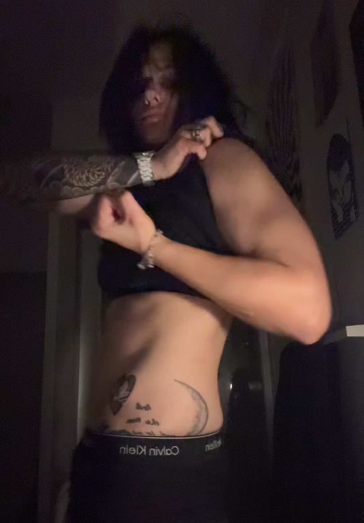 @notjustang