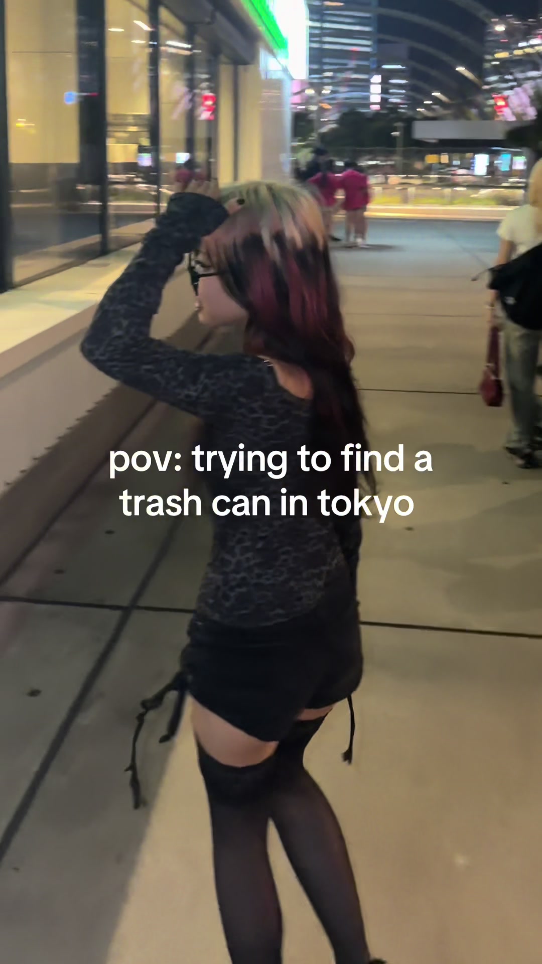 @momo