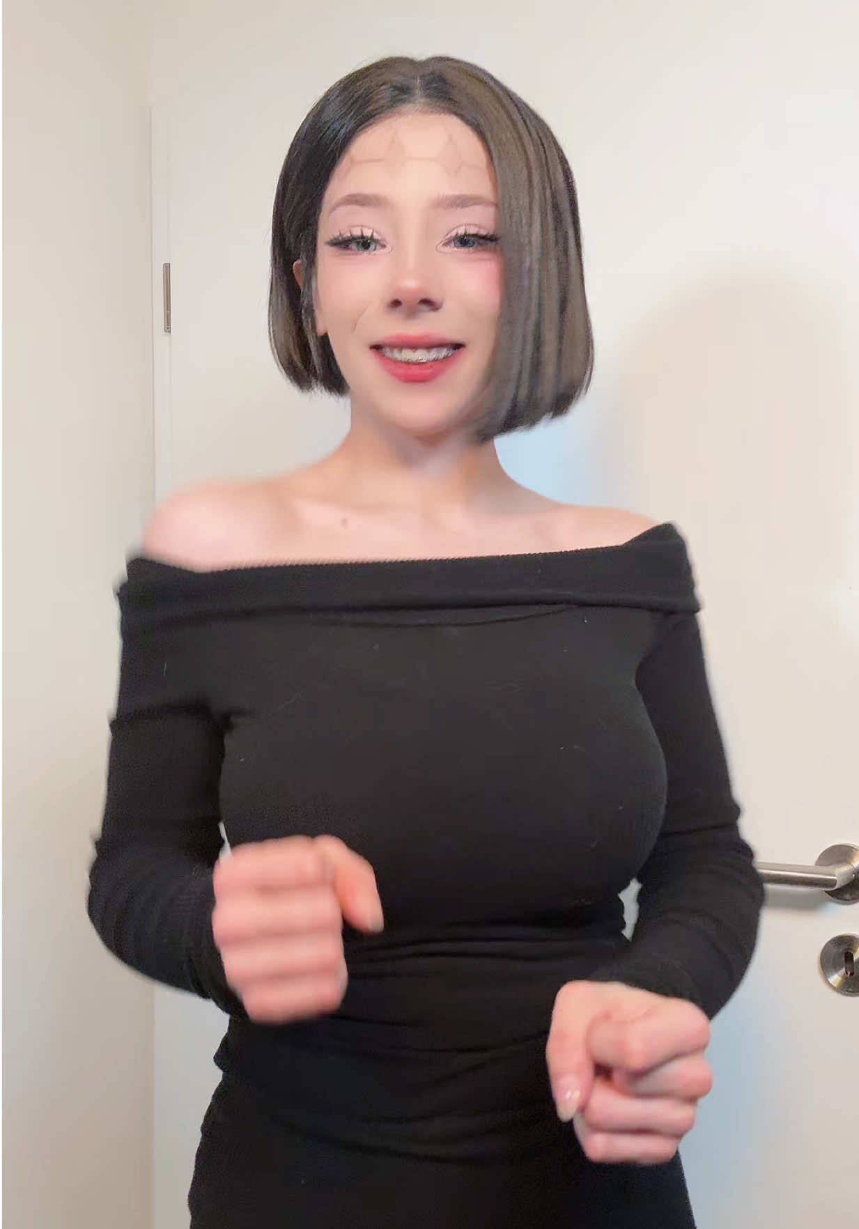 @jucyfox
