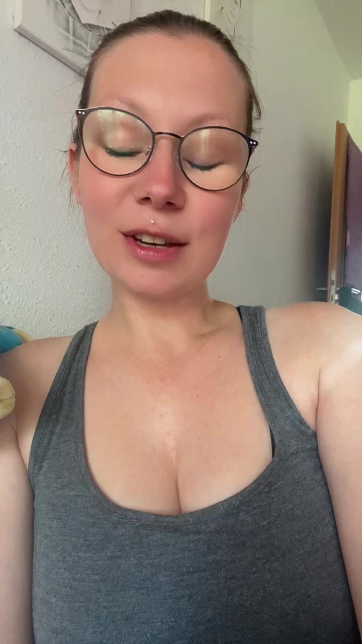@H0n3y