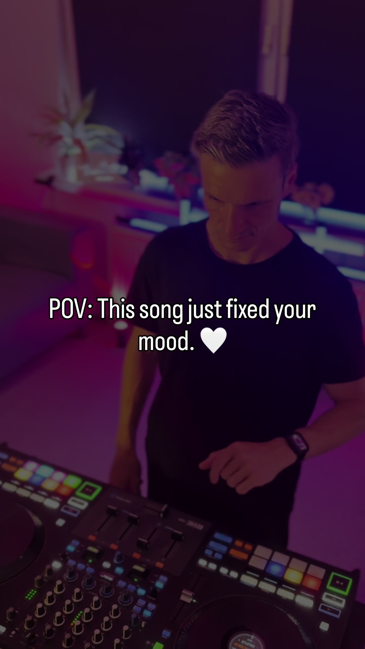 @DJ_AVELØ