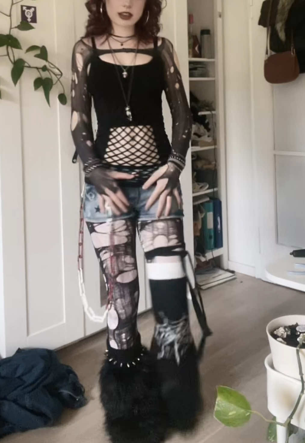 @Flo ☠︎︎