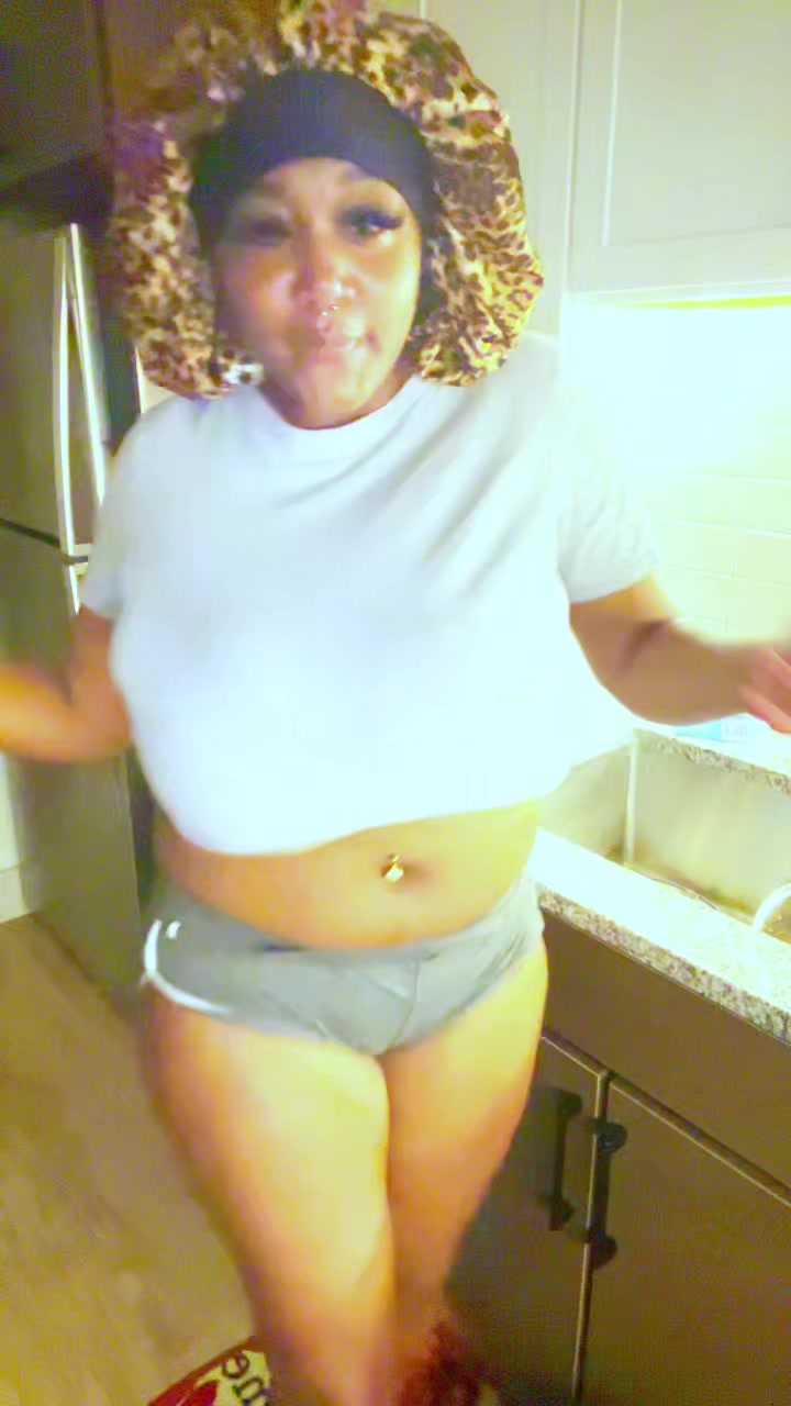 @ebony bih