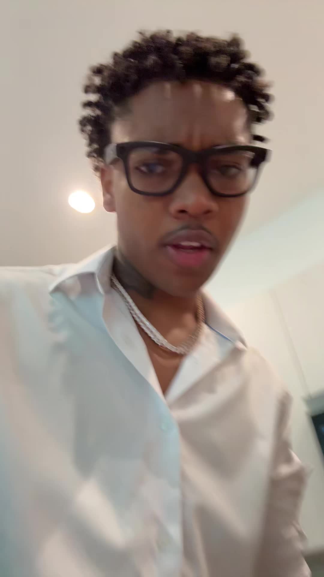 @curlyhairbob