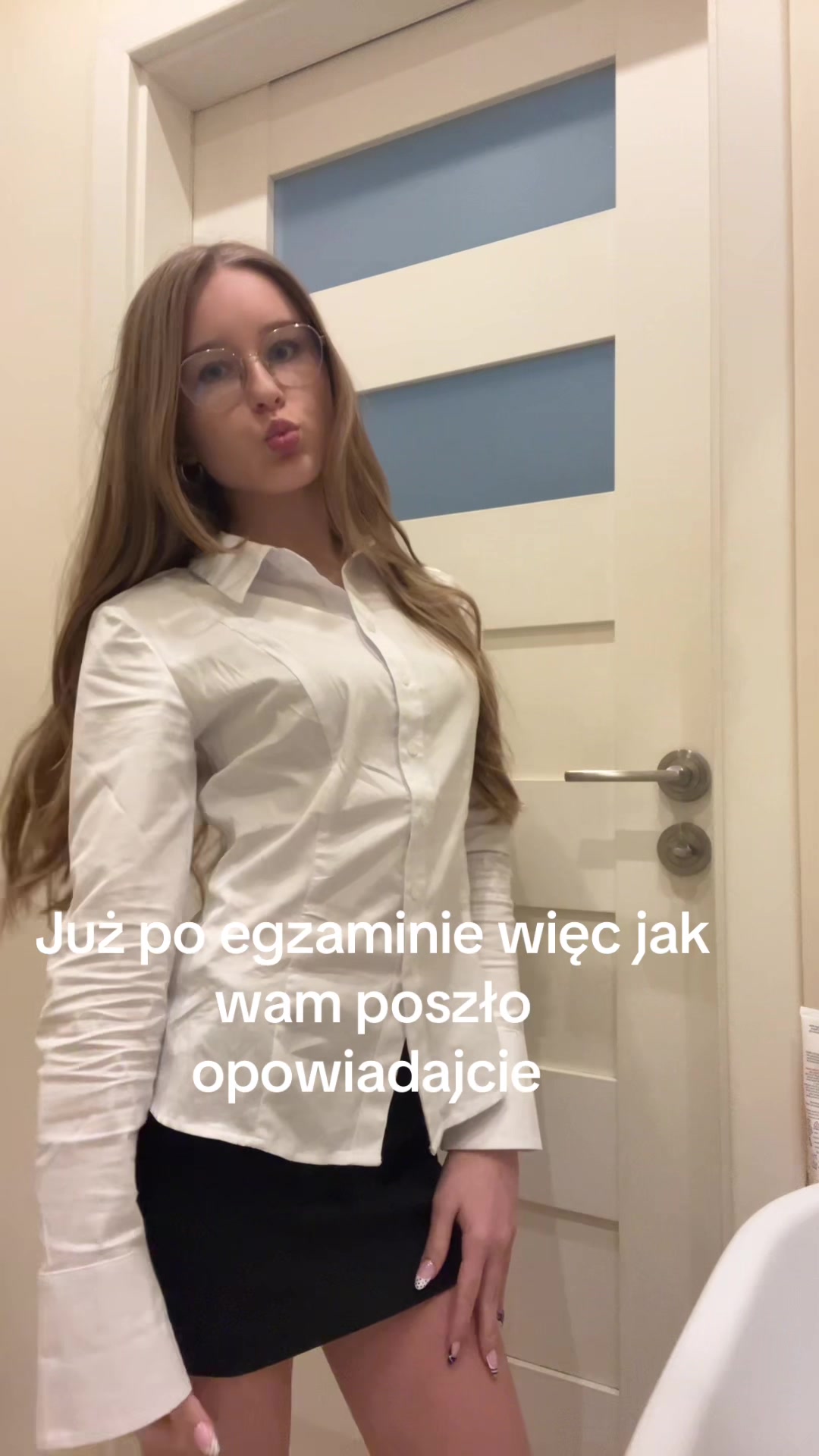 @𝓩𝓵𝓪𝓽𝓪