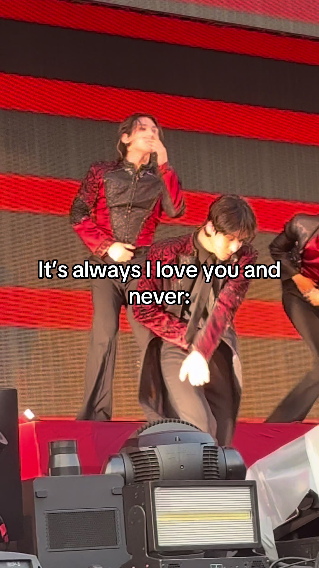 @Ella writes K-pop books