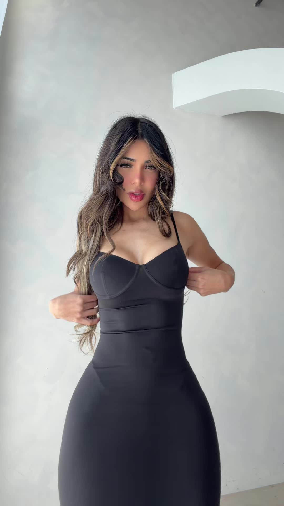 @alinaluvsluffy