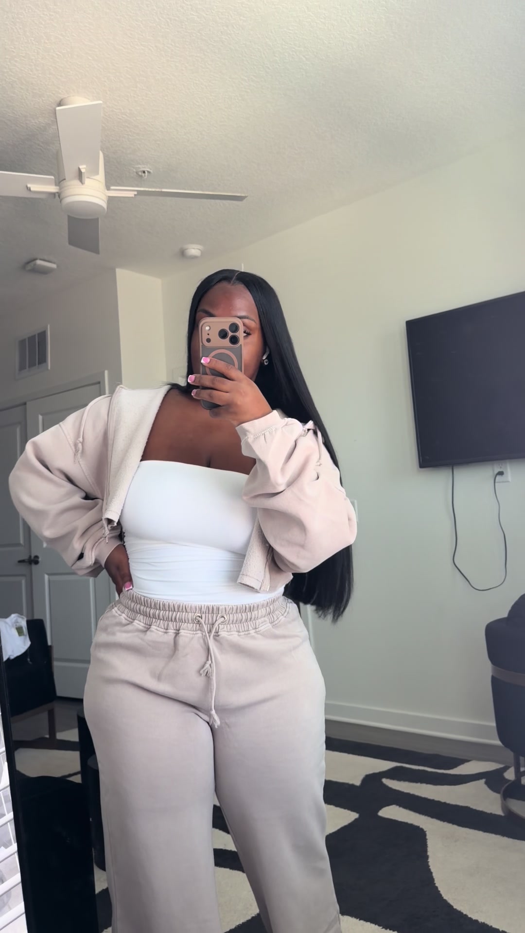 @Miss Tiara