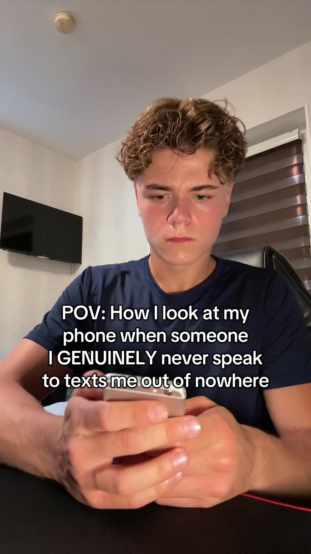 @Yvwes