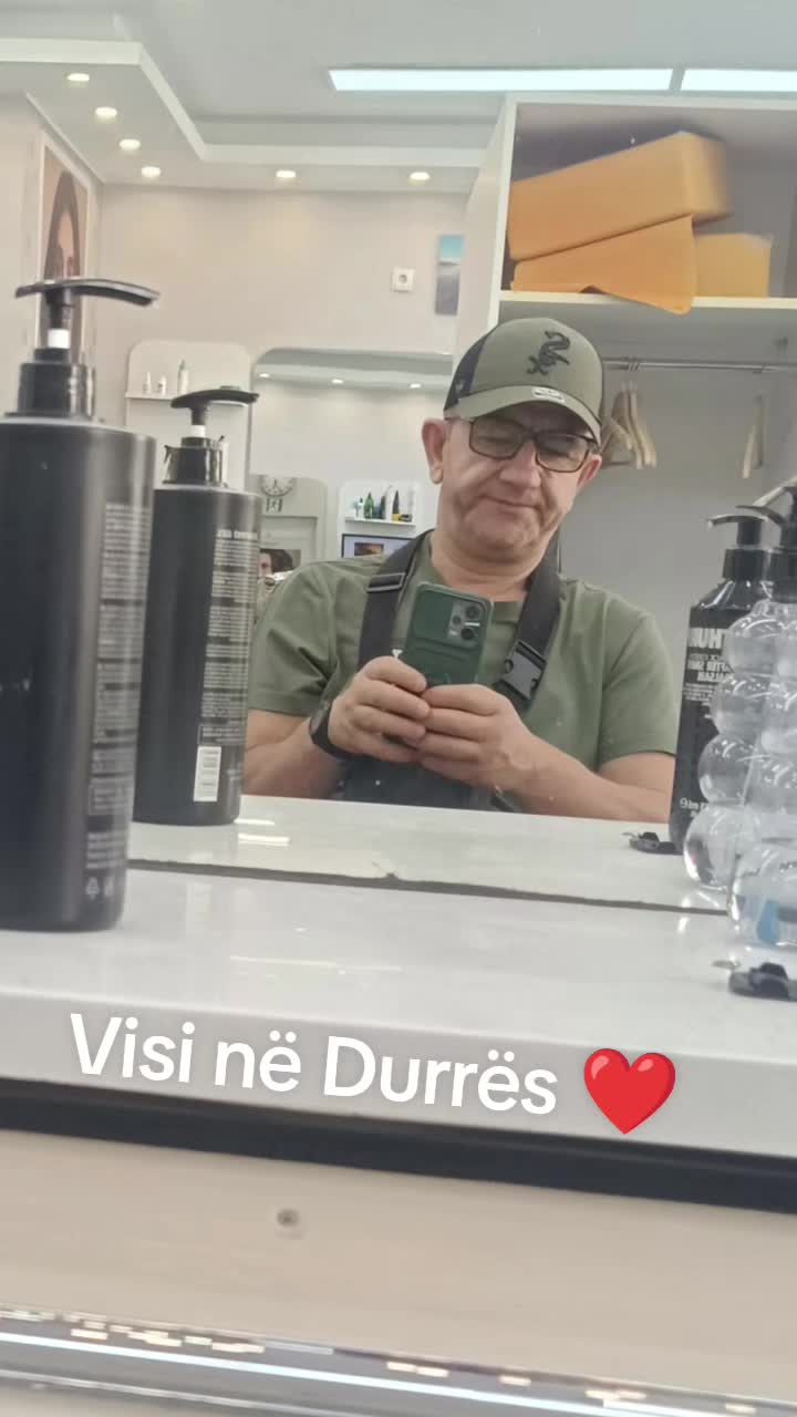 @Durrsak me rroj e me deg 💙
