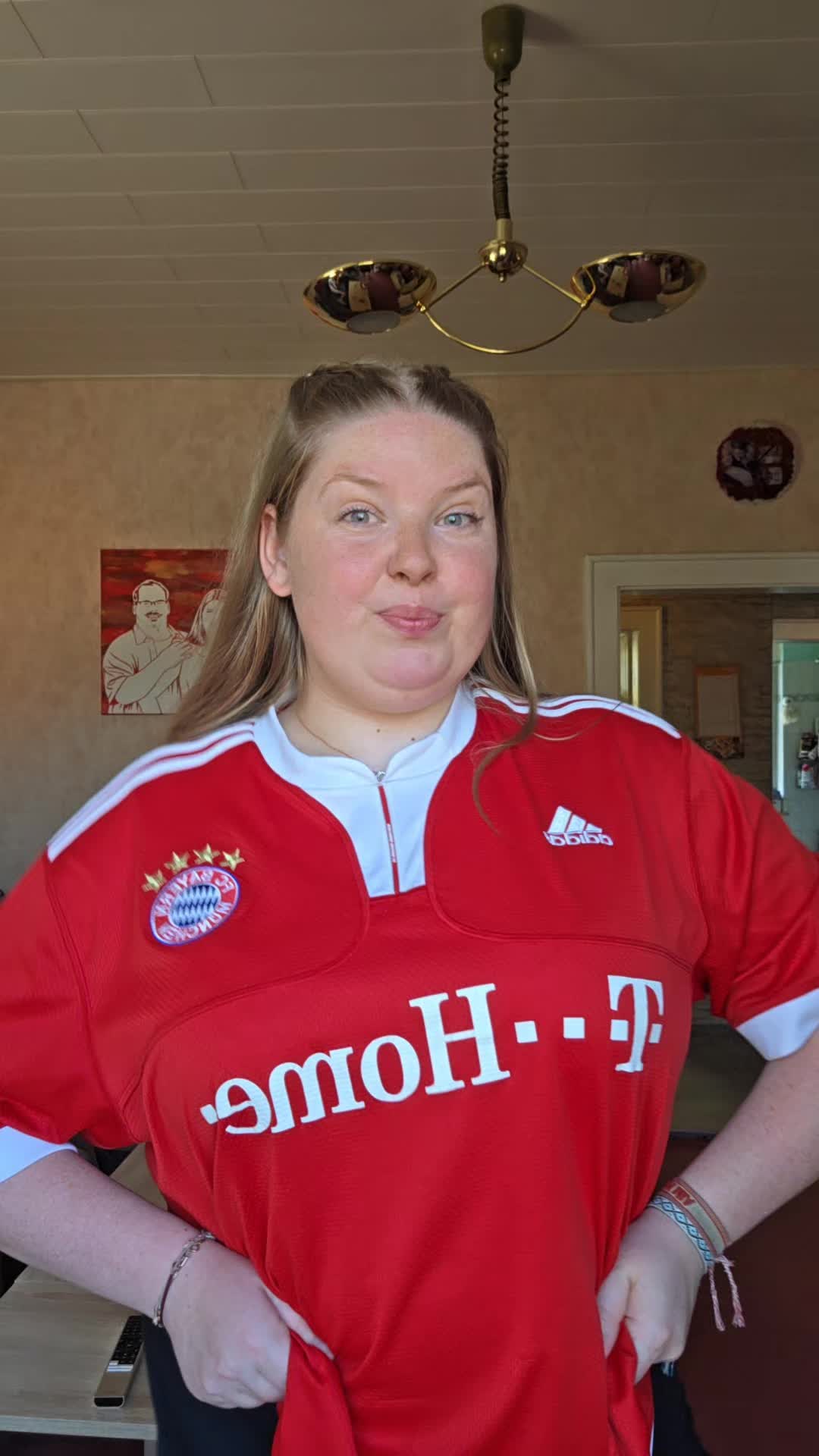 @MiaSanLele