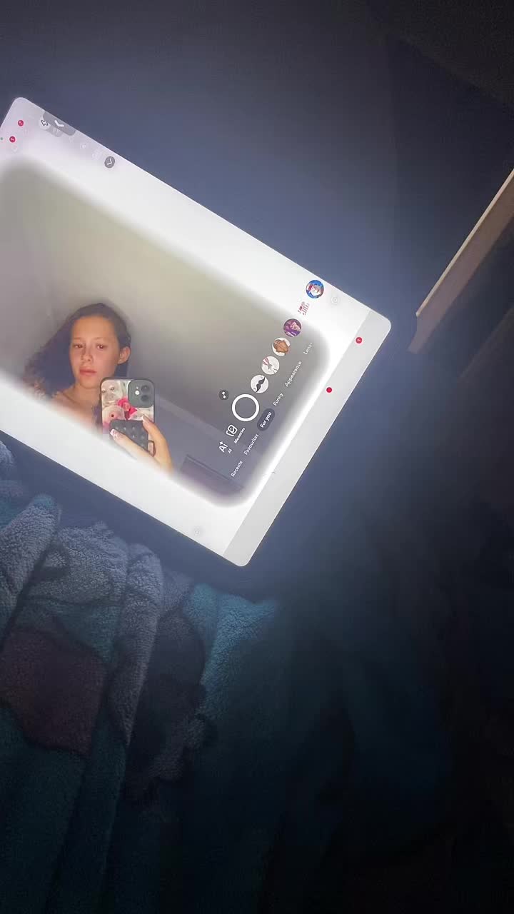 @freyaxoxo