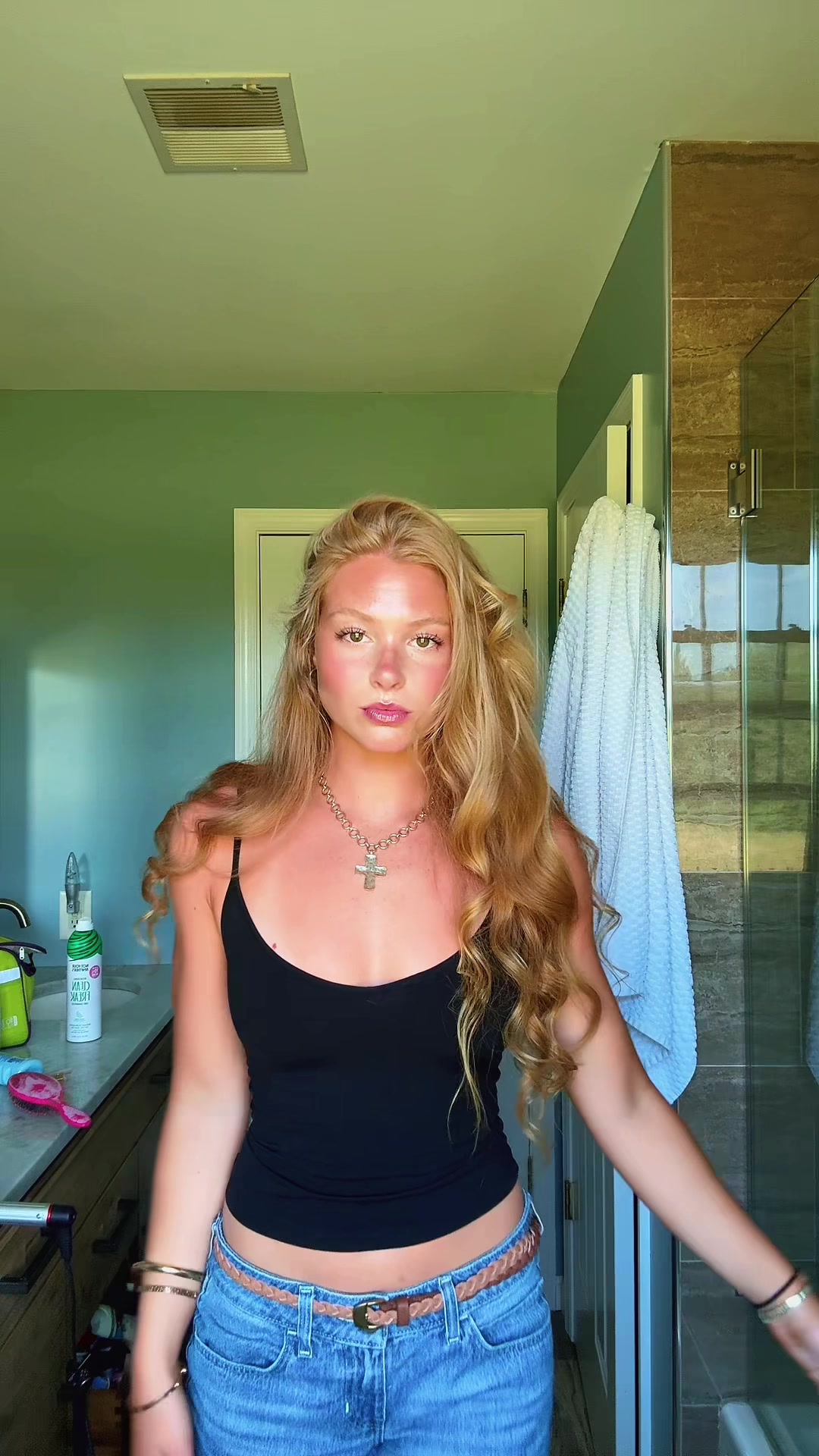 @madelynmanningg