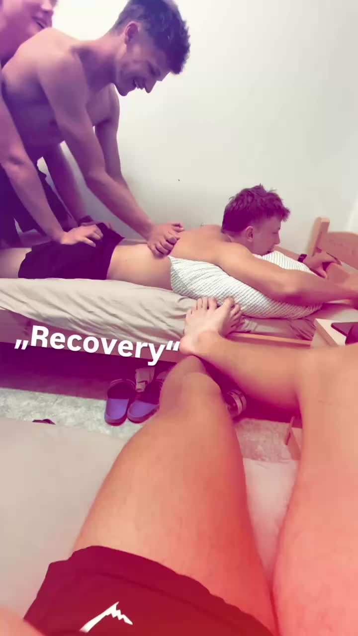 @GayMomentsTiktok