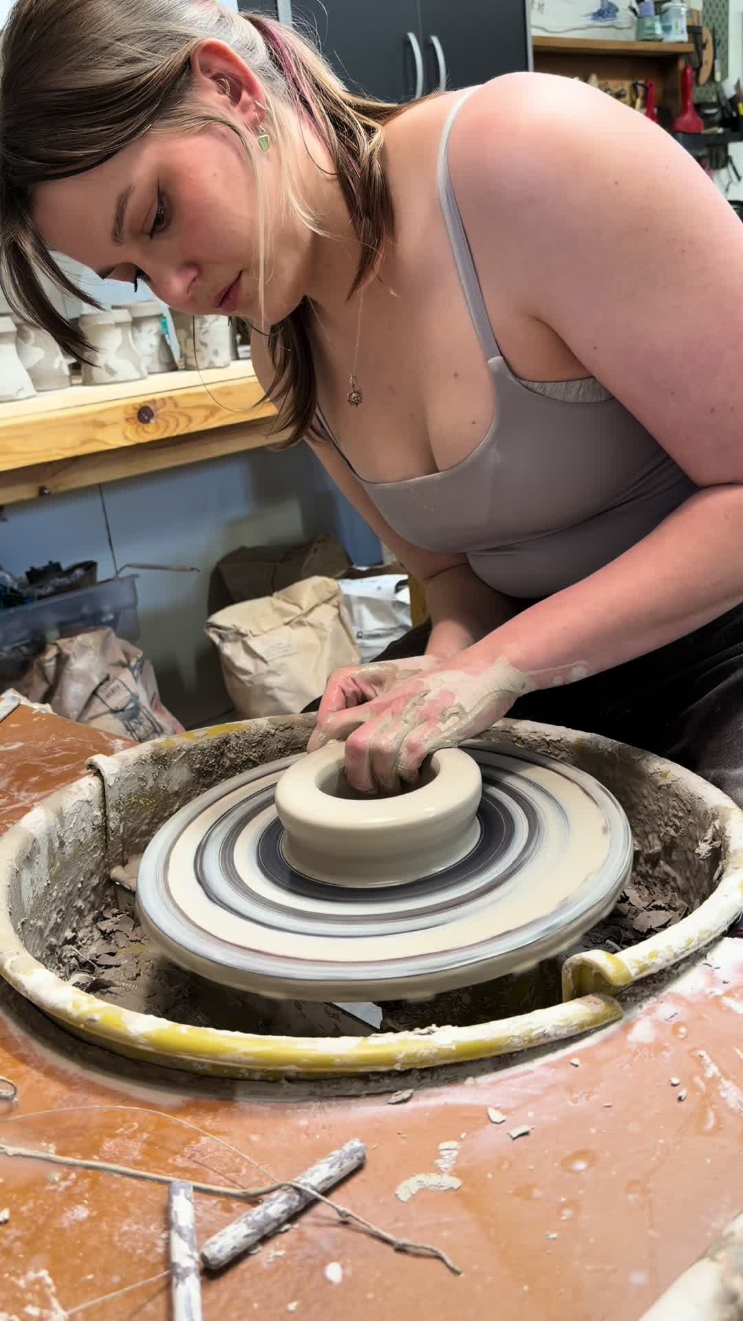 @LupinePottery