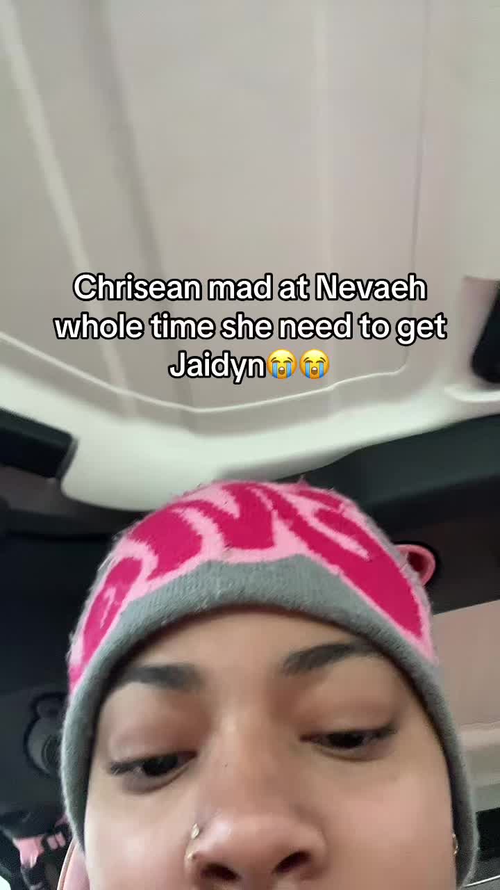 @KayyBell