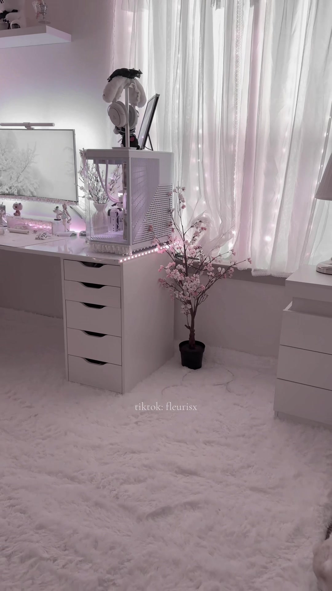 @꒰ঌ 𝓃𝒾𝓃𝒾