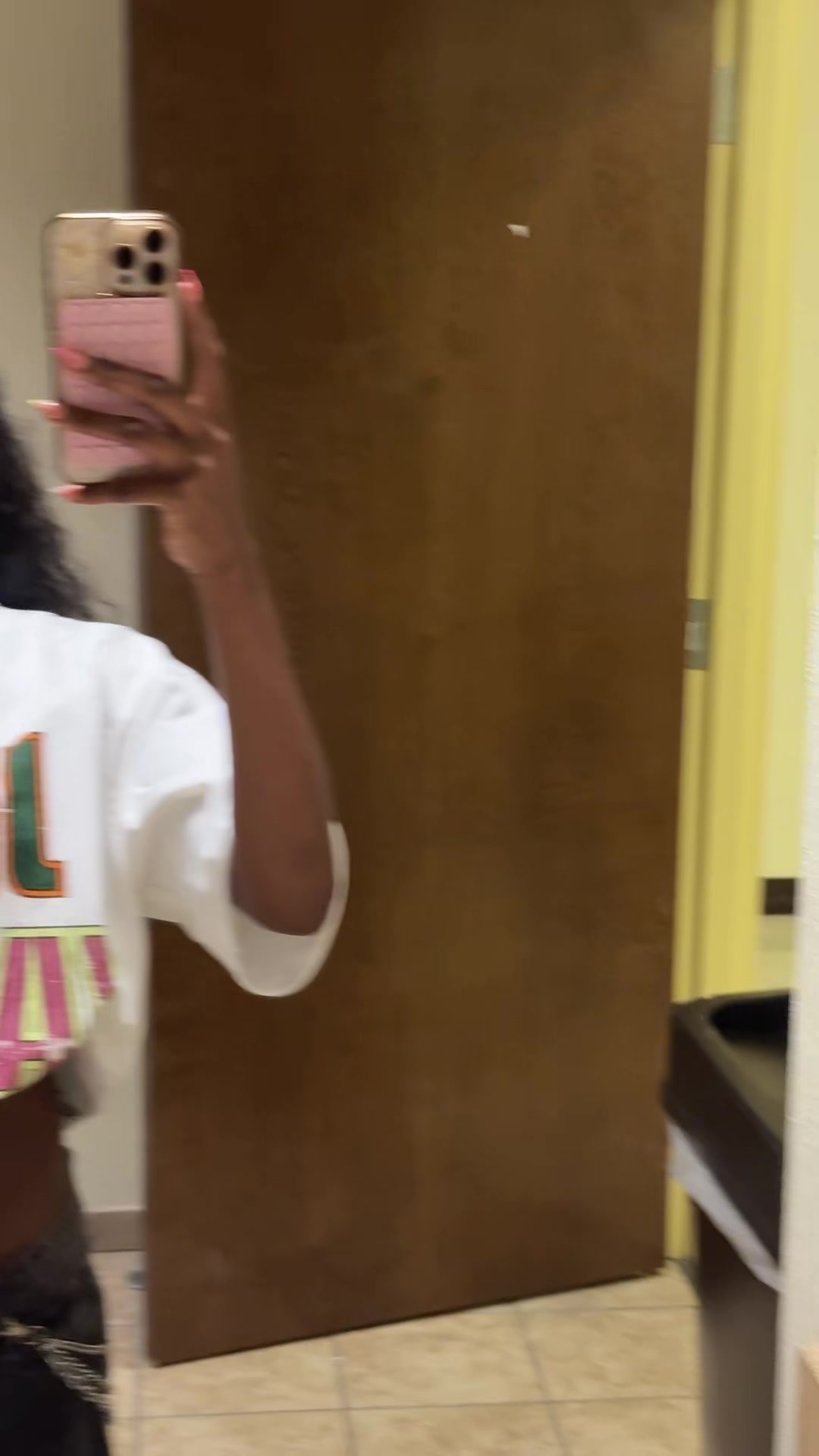 @Urgurlshell